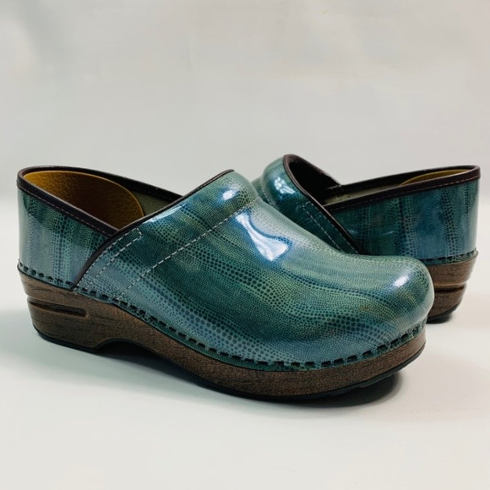 Dansko Clogs..GREAT DEAL!!